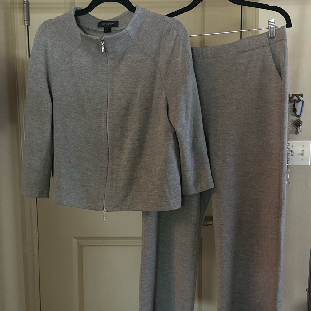 St. John Gray Loungewear Matching Set